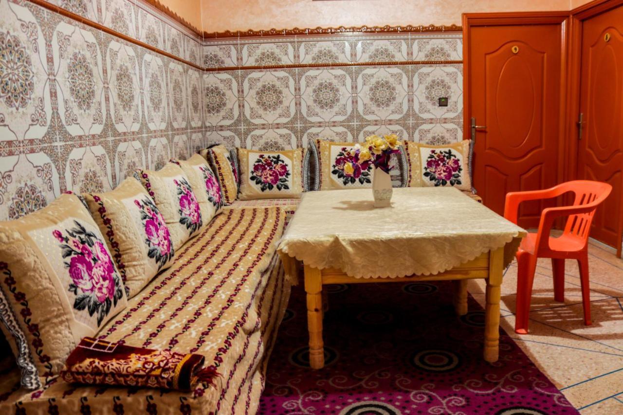 Hotel Palace Zaida Bagian luar foto